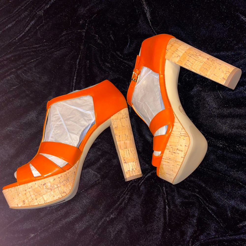 Michael Kors 70s style summer boots New in a box unused with tags size 7 1/2
